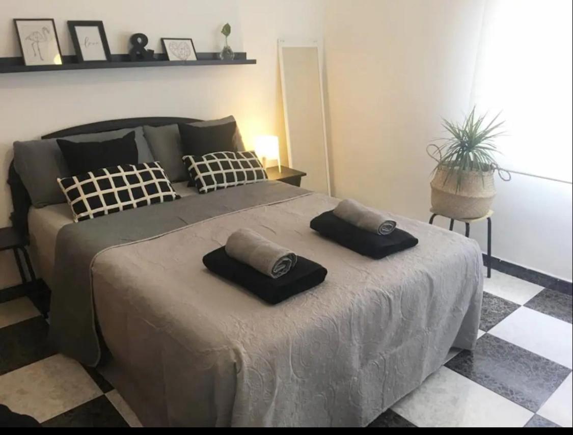Habitacion 3 - 3 Planta Sin Ascensor En Piso Compartido No Es Piso Entero! Fuengirola Zewnętrze zdjęcie
